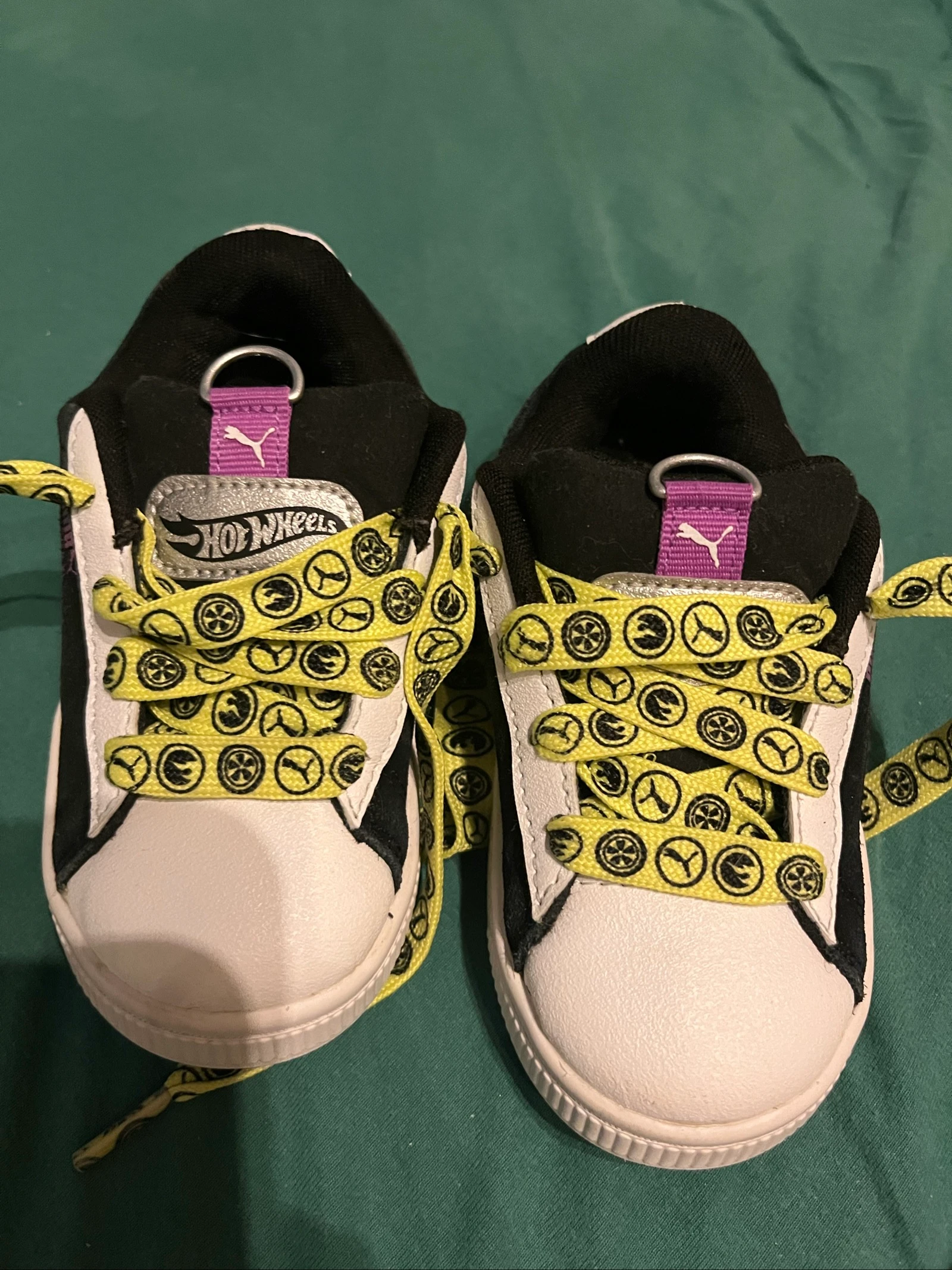 👟 Baskets Puma x Hot Wheels – Pointure 25 – Très très bon état 🚗🔥